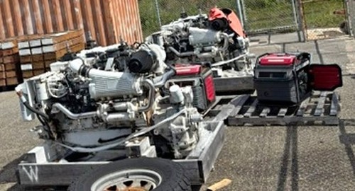 Pair cummins qsc 550 hp - 550,